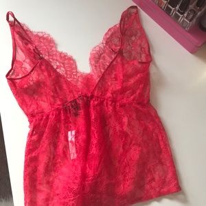 VICTORIAS SECRET WITH TAGS